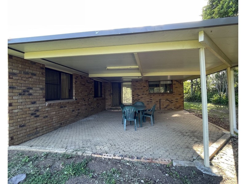 52 Hall Road, Elimbah QLD 4516