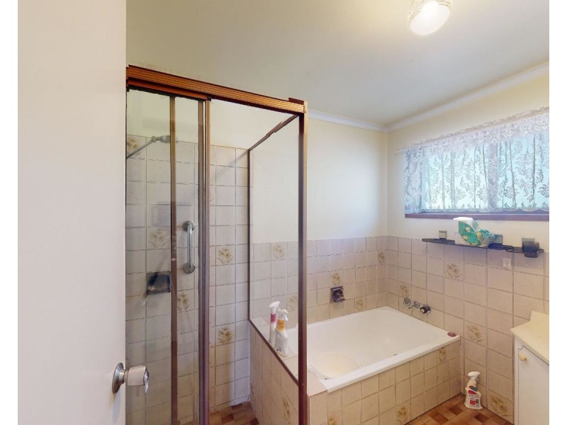 52 Hall Road, Elimbah QLD 4516