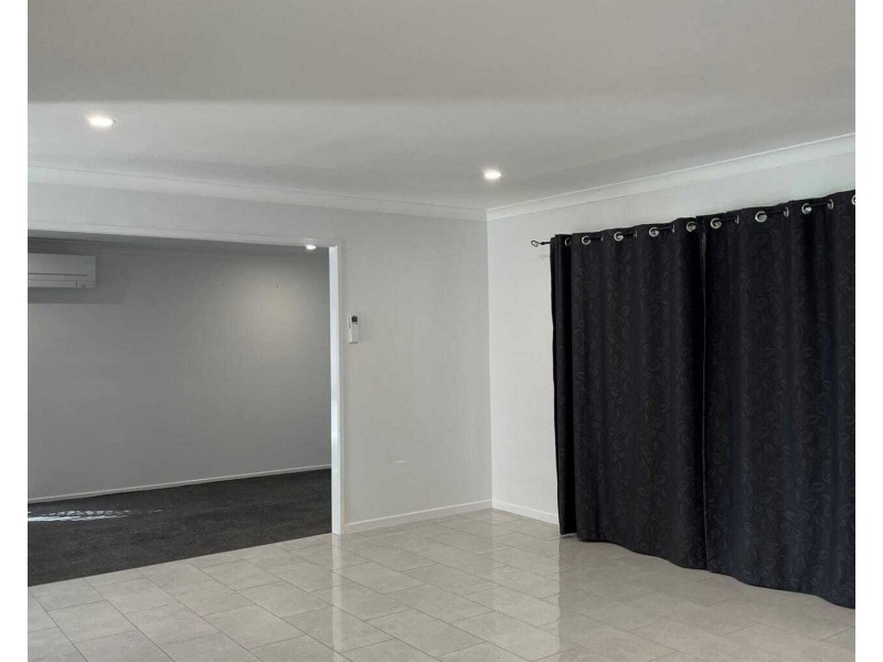 9 Lesley Avenue, Caboolture QLD 4510