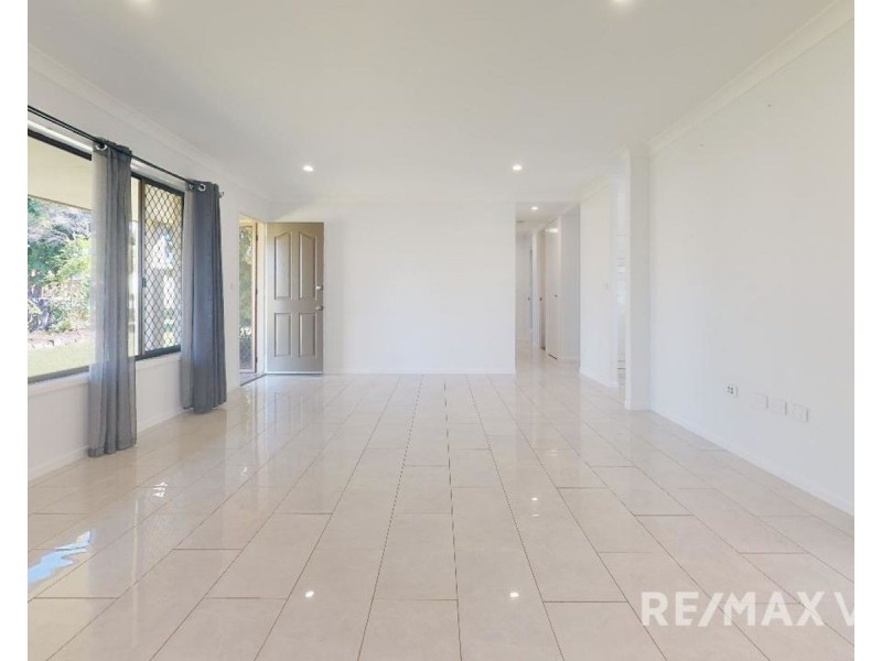 9 Lesley Avenue, Caboolture QLD 4510