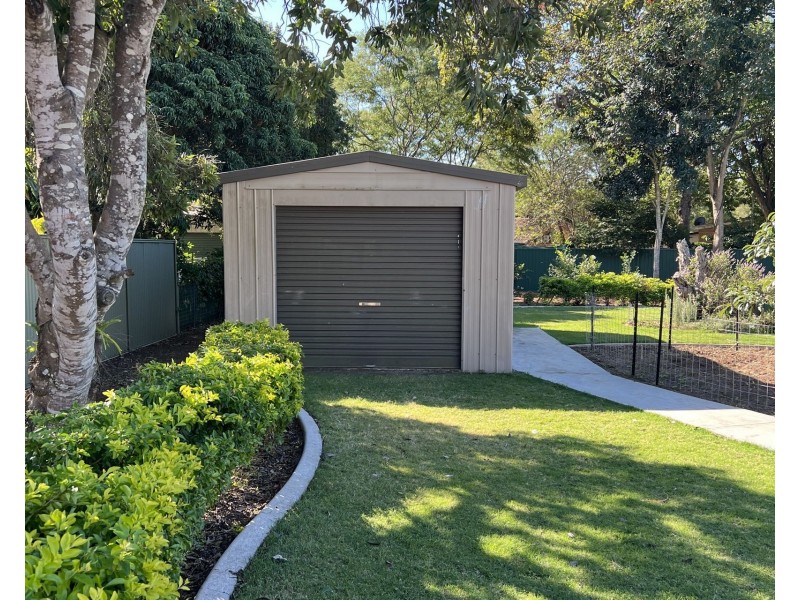 9 Lesley Avenue, Caboolture QLD 4510