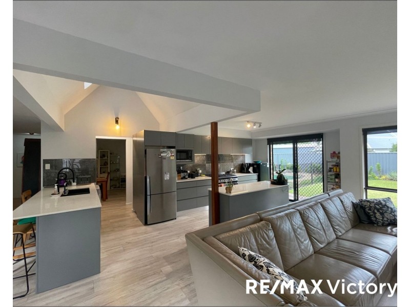 14 Anamaran Place, Bellmere QLD 4510