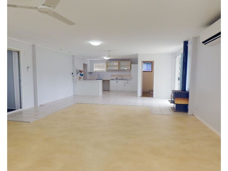 877 Caboolture River Road, Upper Caboolture QLD 4510