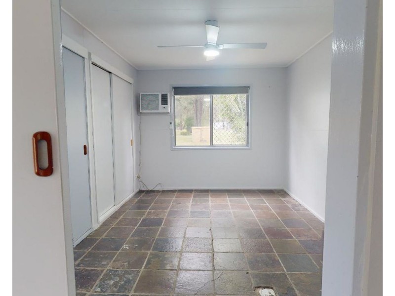 877 Caboolture River Road, Upper Caboolture QLD 4510