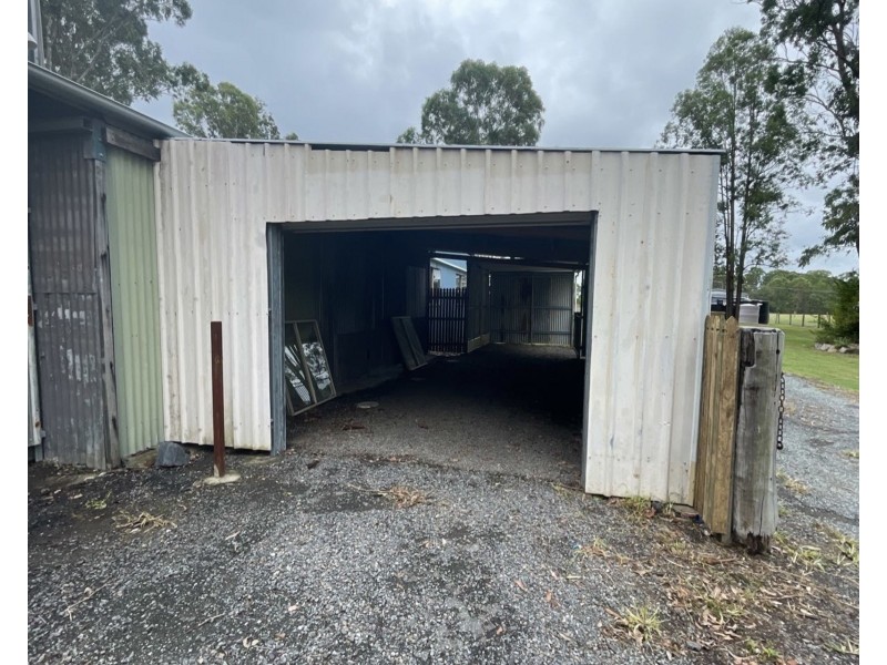 877 Caboolture River Road, Upper Caboolture QLD 4510