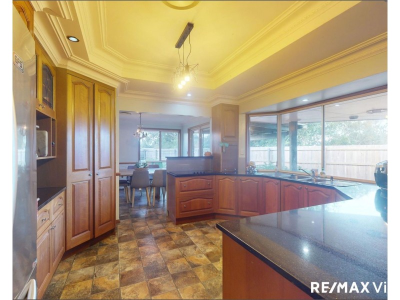 5 Kerry Close, Bellmere QLD 4510