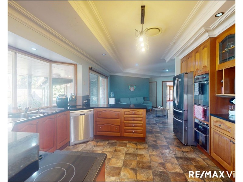 5 Kerry Close, Bellmere QLD 4510