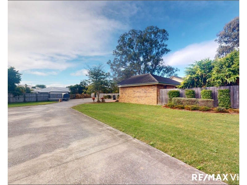 5 Kerry Close, Bellmere QLD 4510