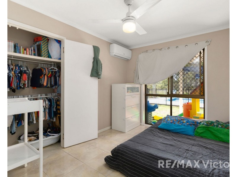 17 Coolbart Court, Morayfield QLD 4506