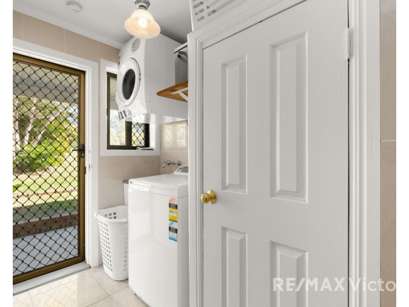 17 Coolbart Court, Morayfield QLD 4506