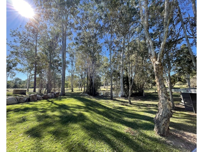 17 Coolbart Court, Morayfield QLD 4506