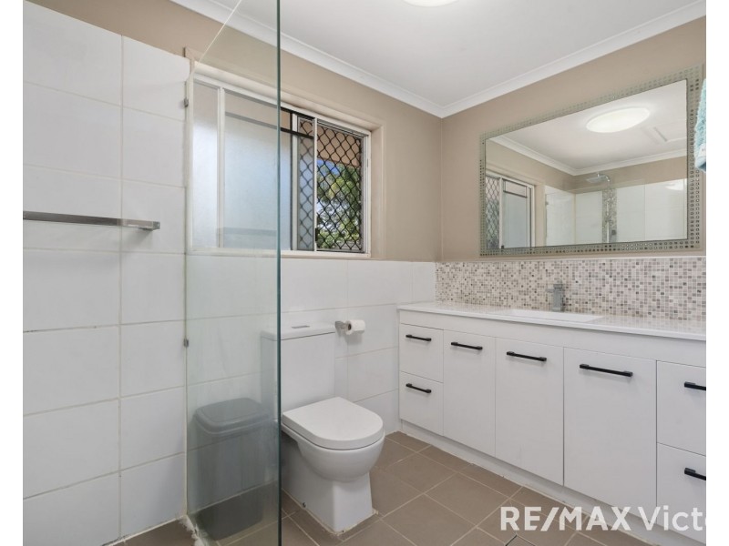 1 Glenn Street, Morayfield QLD 4506