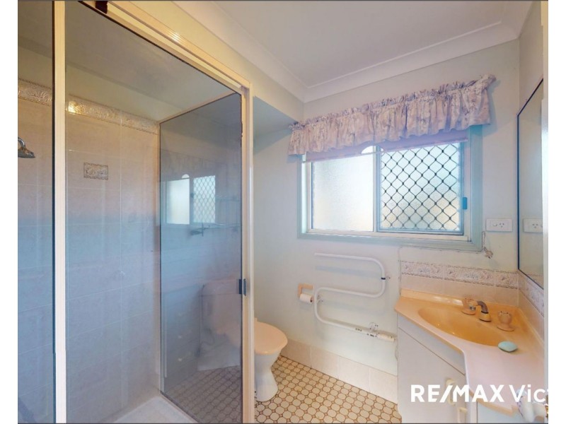 70 Norfolk Esplanade, Caboolture South QLD 4510
