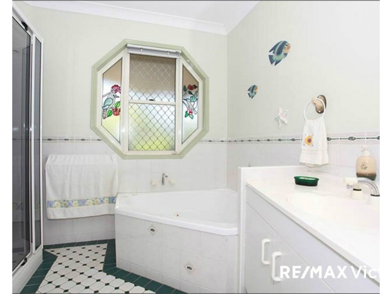 70 Norfolk Esplanade, Caboolture South QLD 4510