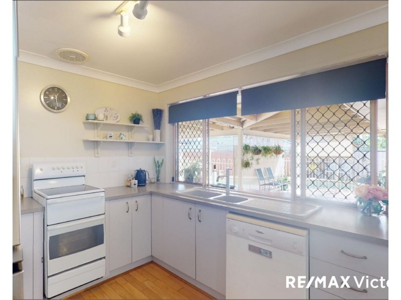 6 Melana Court, Morayfield QLD 4506