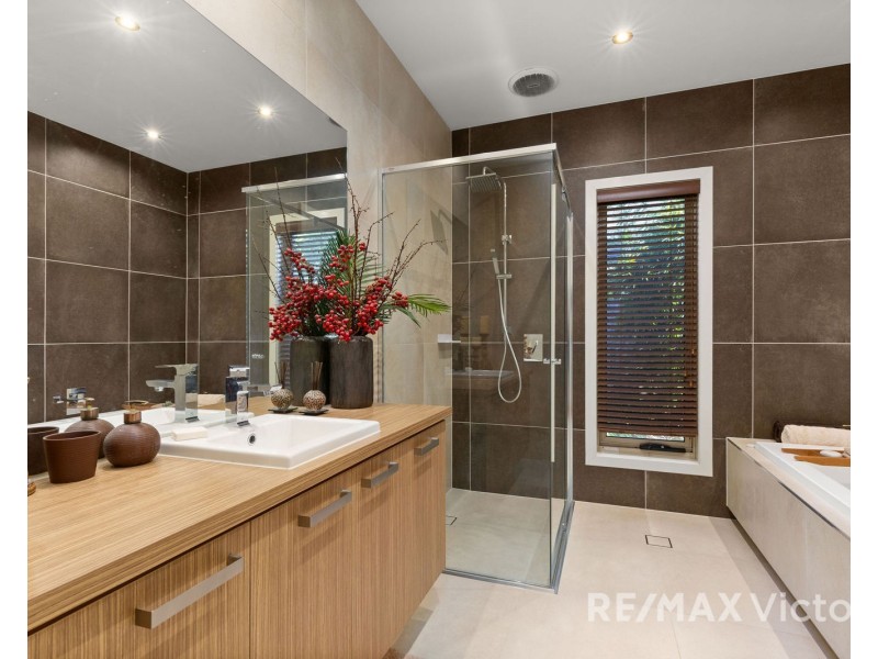 11 Reserve Drive, Caboolture QLD 4510