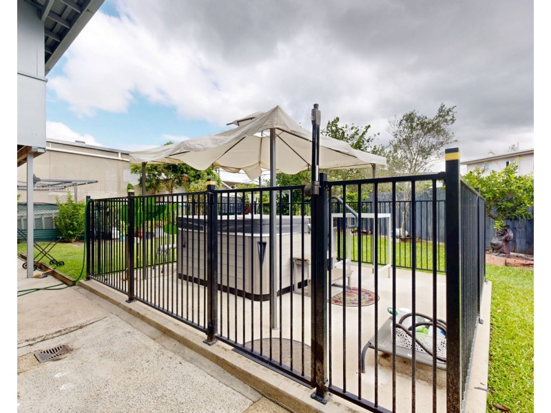 4 Garnet Crescent, Caboolture QLD 4510
