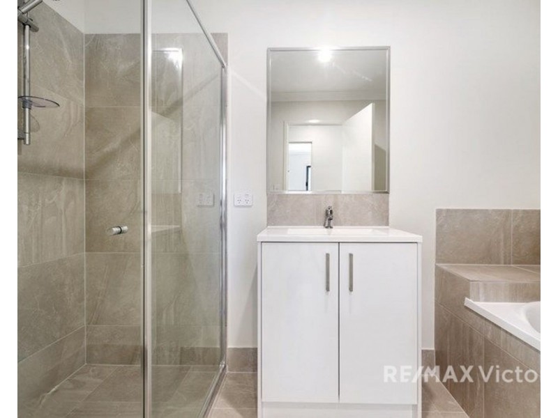 40 Cronin Street, Morayfield QLD 4506