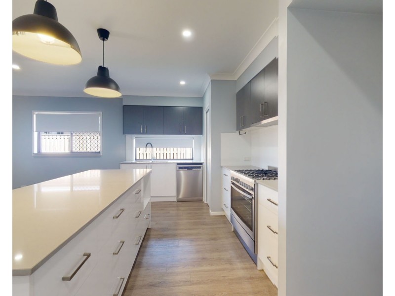 84 Goldstar Circuit, Caboolture QLD 4510