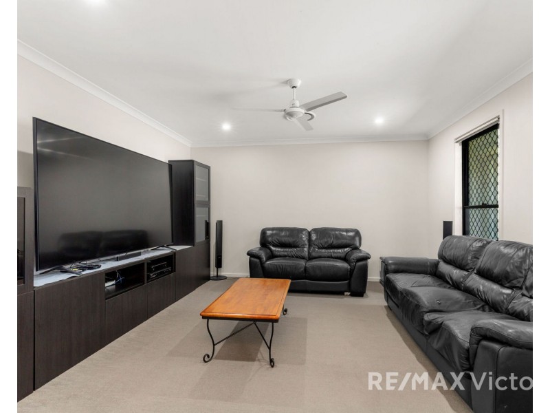 11 Telford Place, Morayfield QLD 4506