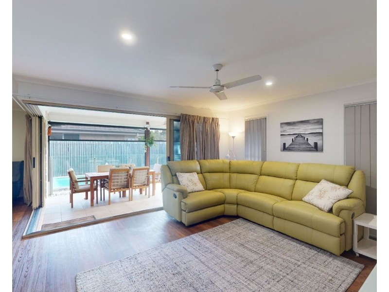 22 Parkway Crescent, Caboolture QLD 4510