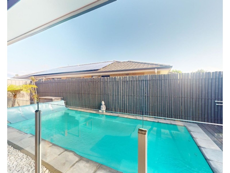 22 Parkway Crescent, Caboolture QLD 4510