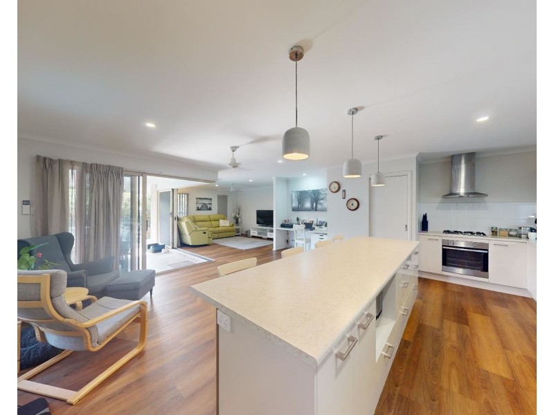22 Parkway Crescent, Caboolture QLD 4510
