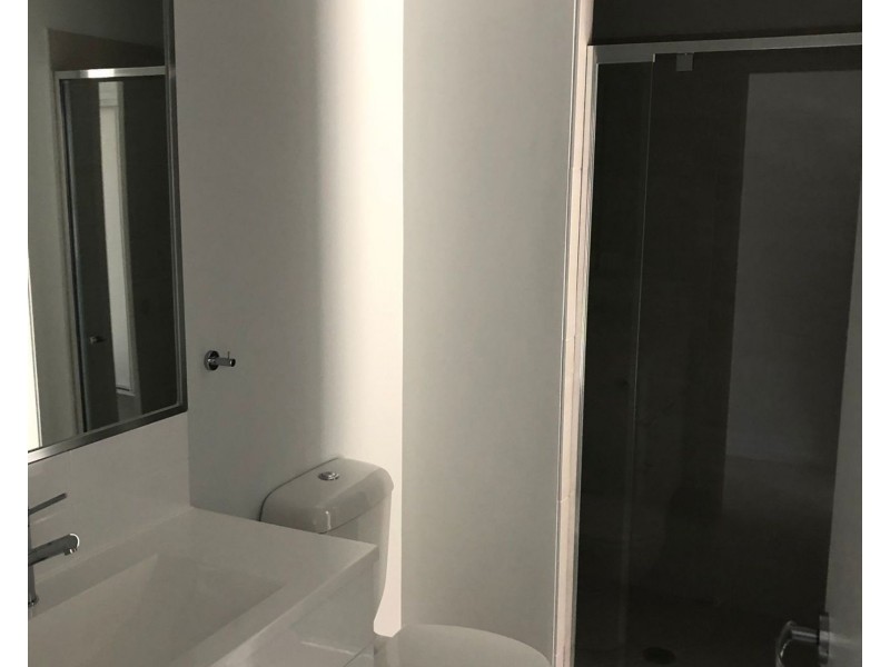 1 & 2/22 Kearon Way, Morayfield QLD 4506