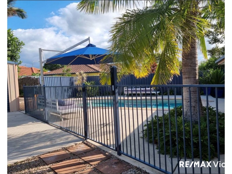 4 Griffin Court, Morayfield QLD 4506