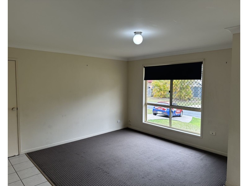 4 Kennerton Court, Morayfield QLD 4506