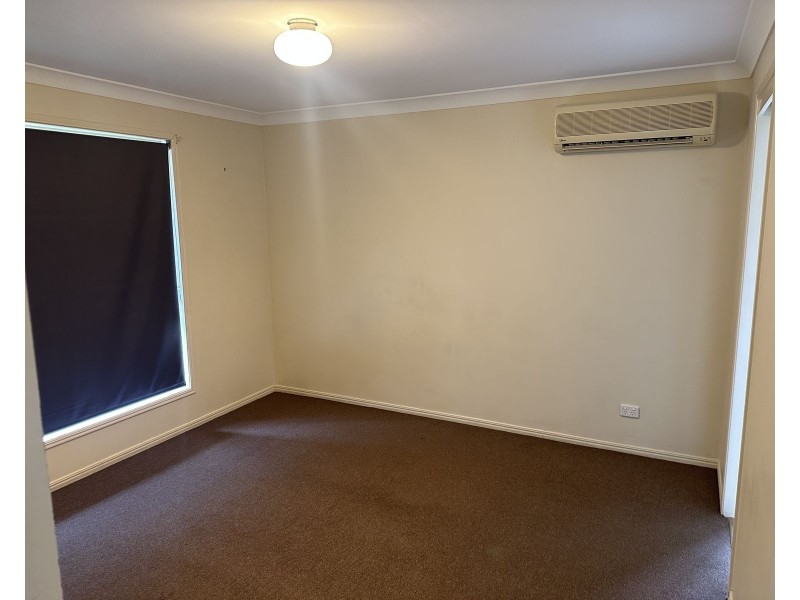 4 Kennerton Court, Morayfield QLD 4506