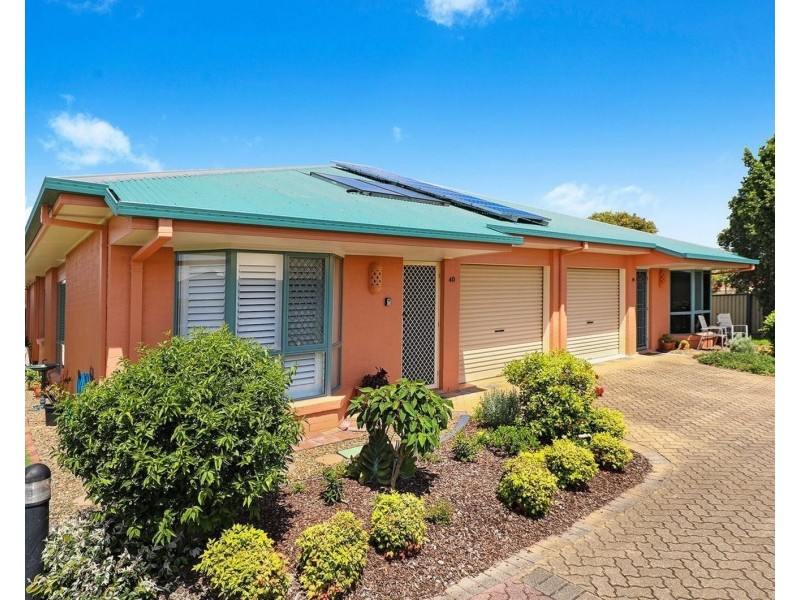 40/40 Lakeside Cr, Currimundi QLD 4551