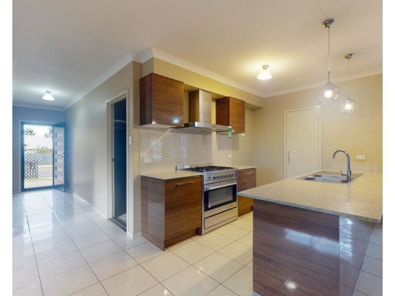 152 Thornbill Drive, Upper Caboolture QLD 4510