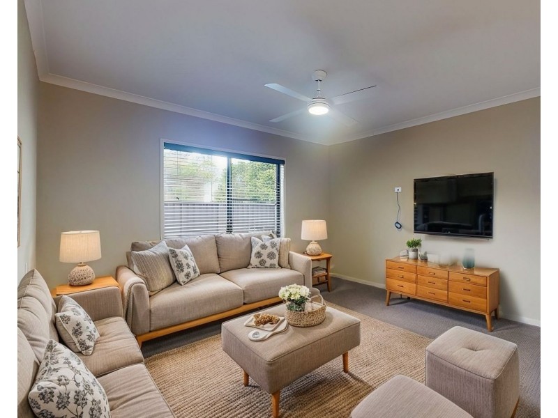 152 Thornbill Drive, Upper Caboolture QLD 4510