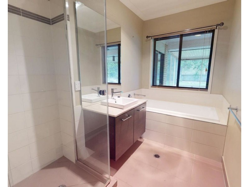 152 Thornbill Drive, Upper Caboolture QLD 4510