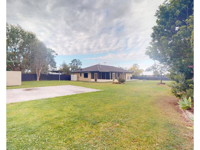 152 Thornbill Drive, Upper Caboolture QLD 4510