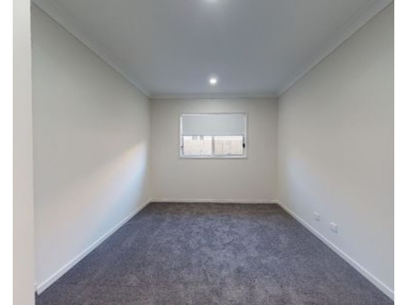 24 Daisy Street, Caboolture South QLD 4510