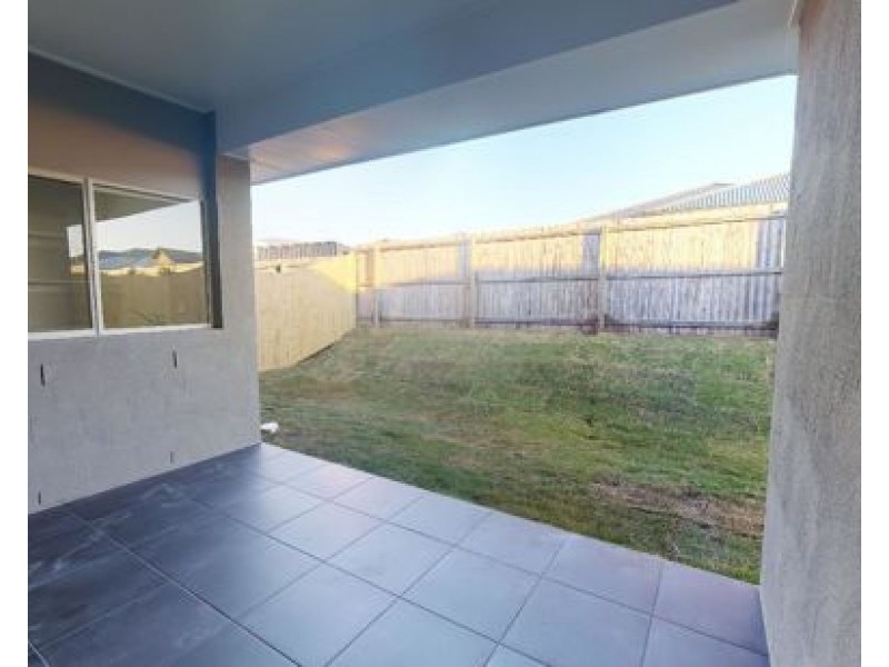 24 Daisy Street, Caboolture South QLD 4510