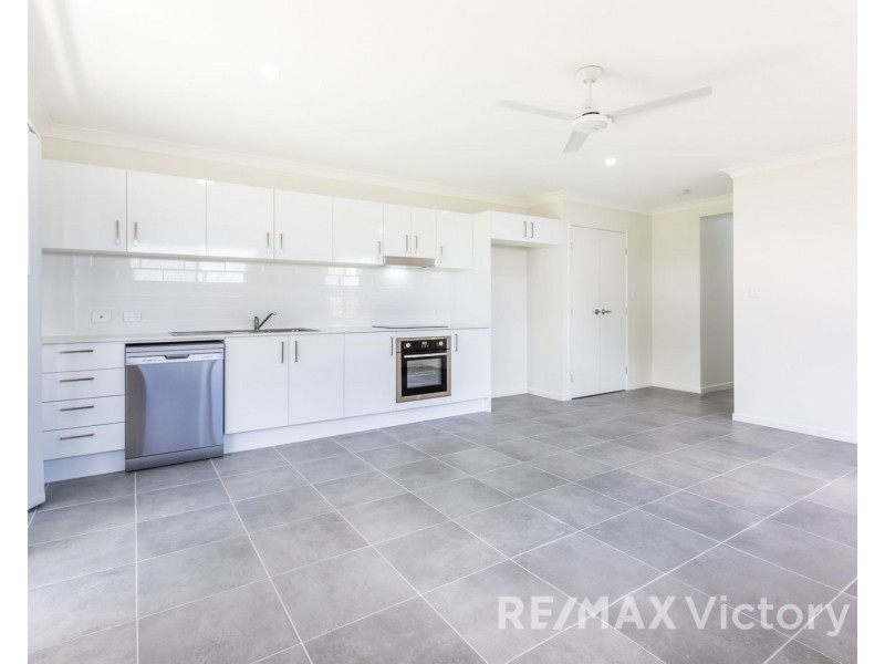 1 & 2 /67 Cronin Street, Morayfield QLD 4506