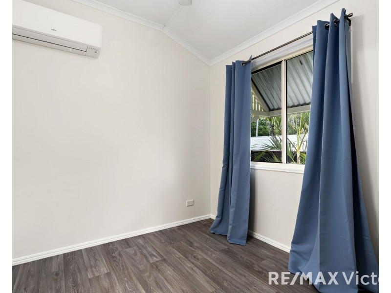 18 Gloucester Street, Woodford QLD 4514