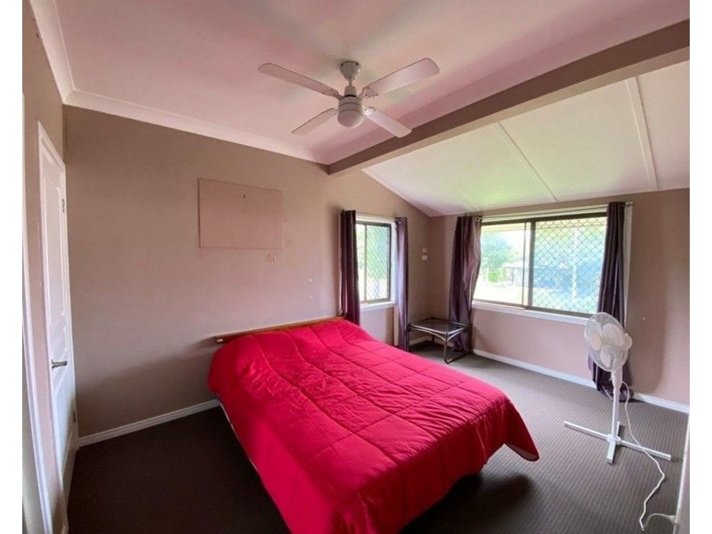 6 Simmons Street, Caboolture QLD 4510