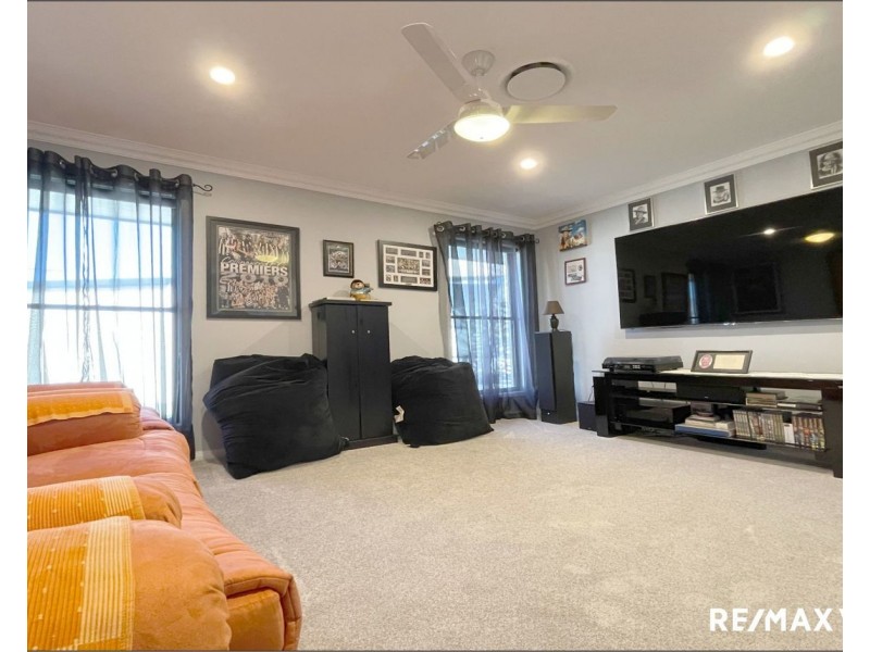 11 Caitlin Court, Rothwell QLD 4022