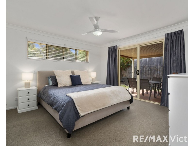 24 Corrimal Place, Sandstone Point QLD 4511