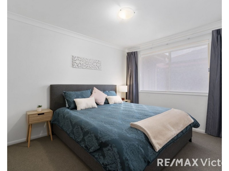 24 Corrimal Place, Sandstone Point QLD 4511