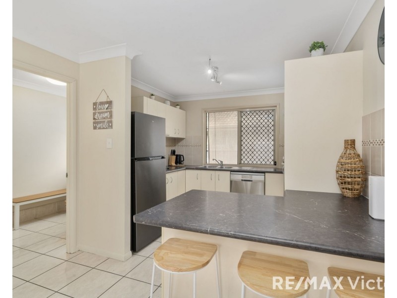 40 Corrimal Place, Sandstone Point QLD 4511