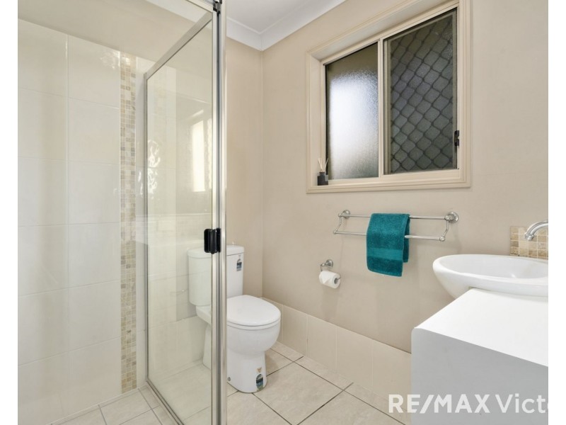 40 Corrimal Place, Sandstone Point QLD 4511