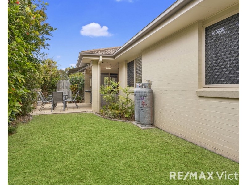 40 Corrimal Place, Sandstone Point QLD 4511