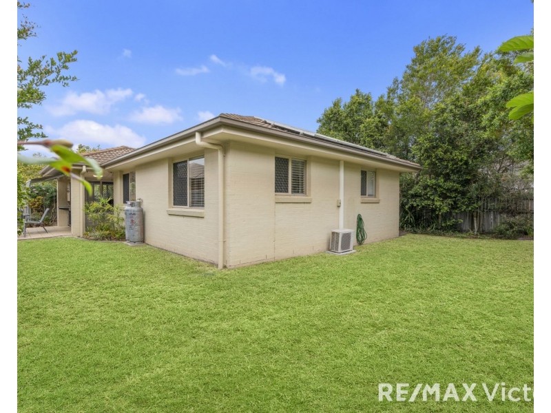 40 Corrimal Place, Sandstone Point QLD 4511