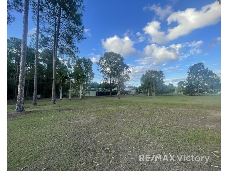 Lot 4 / 6-10 Chiverton St, Upper Caboolture QLD 4510