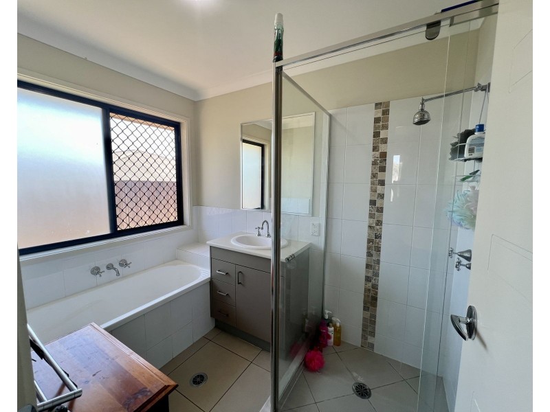 14 Lanita Chase, Morayfield QLD 4506